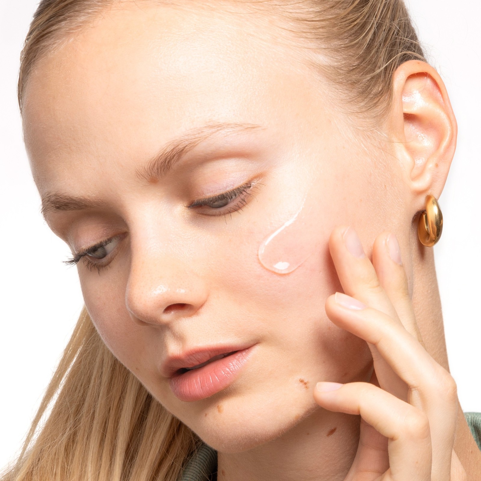 Goodbye Redness Centella Gel - Benton | MiiN Cosmetics