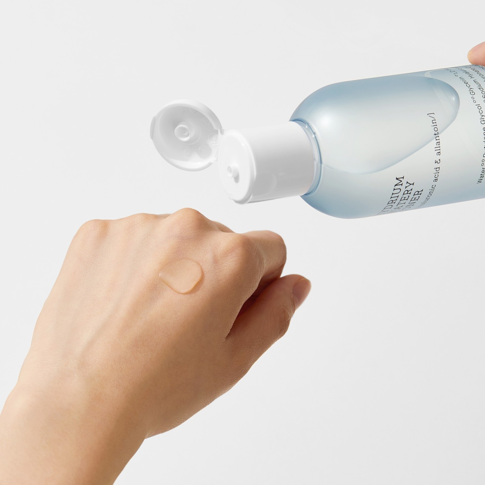 Tónico hidratante con ácido hialurónico y pantenol - 150 ml - COSRX | MiiN Cosmetics