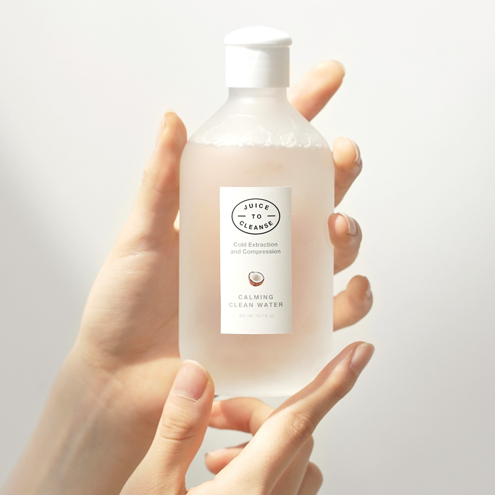 Calming Clean Water - Juice To Cleanse | MiiN Cosmetics