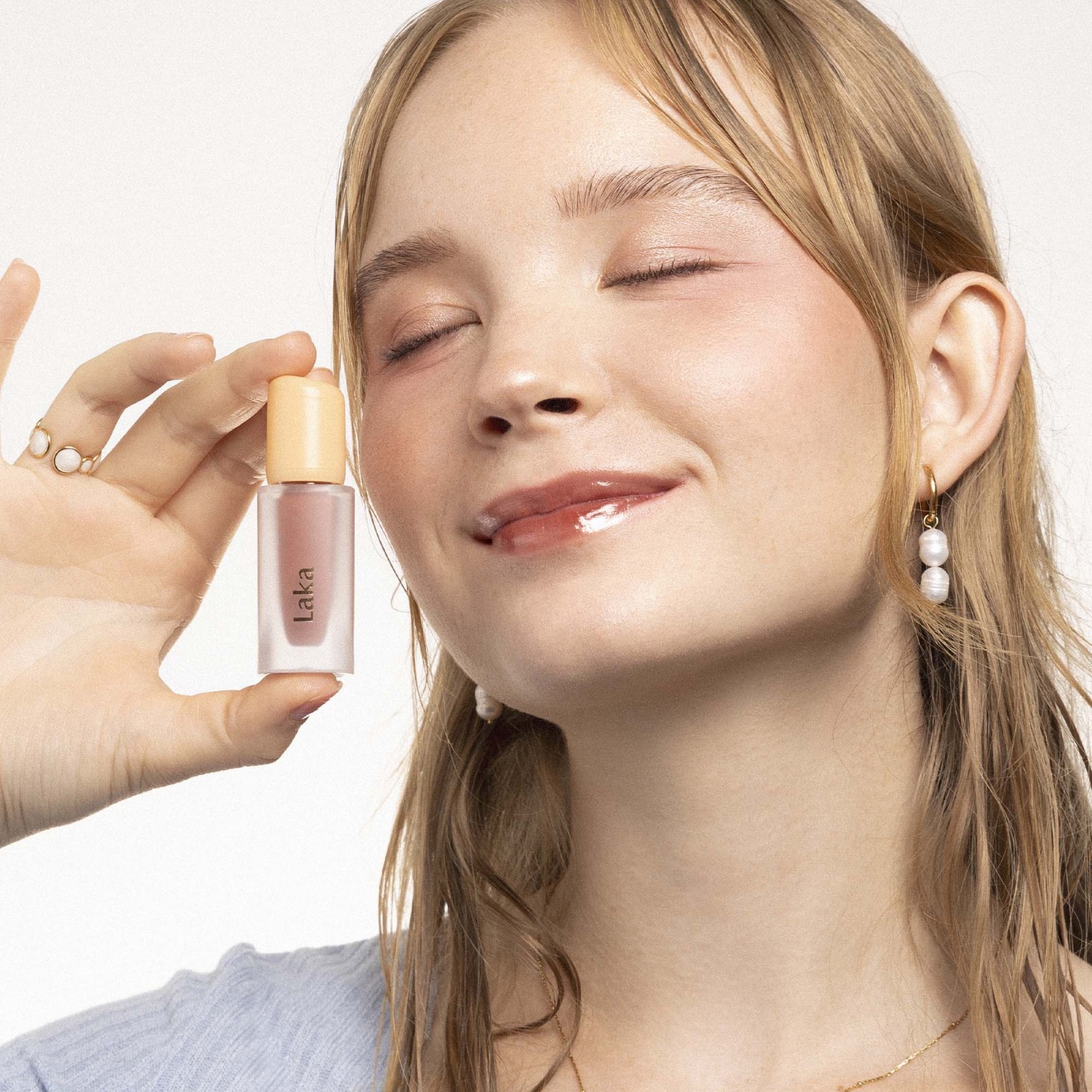Tinte labial coreano hidratante con brillo - Laka | MiiN Cosmetics