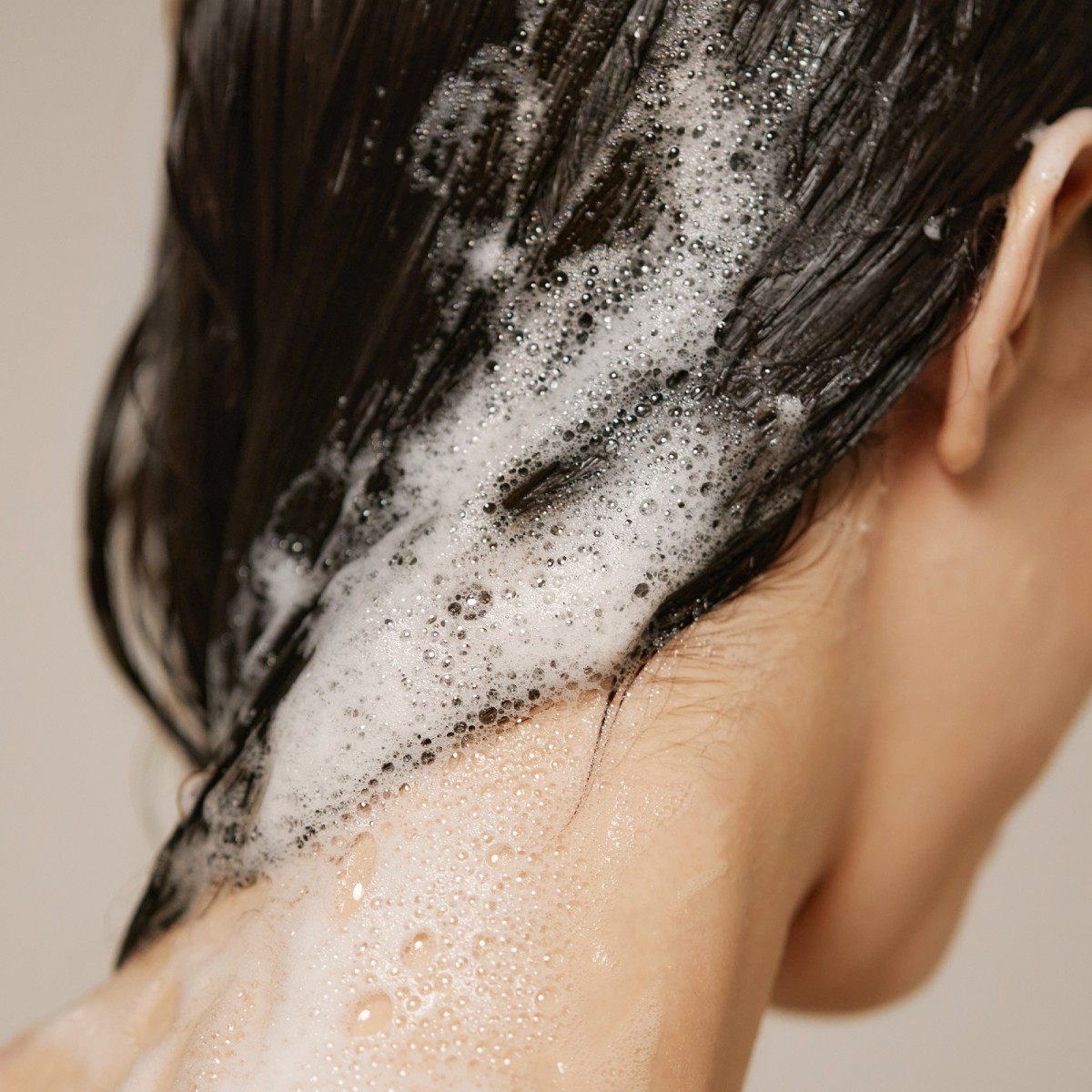 Quinoa Protein Shampoo - Aromatica | MiiN Cosmetics
